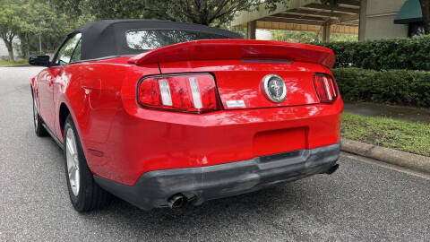 2012 Ford Mustang V6