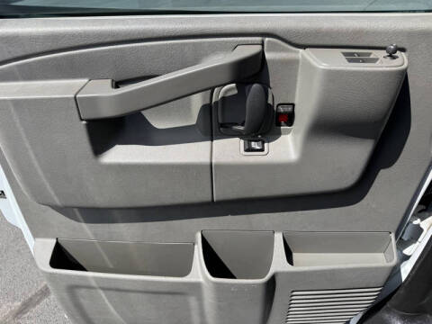 2022 GMC Savana 2500