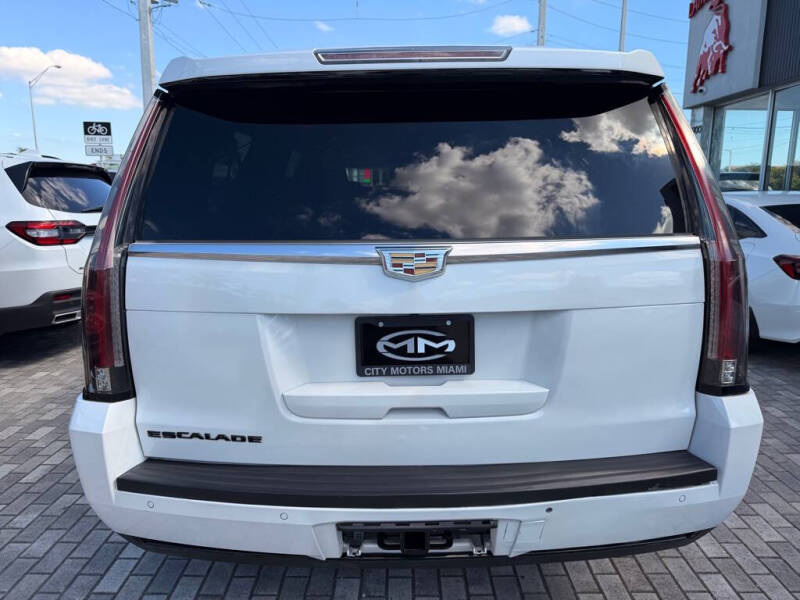 2016 Cadillac Escalade ESV Platinum