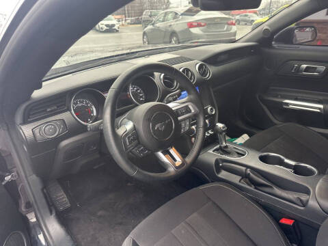 2023 Ford Mustang EcoBoost