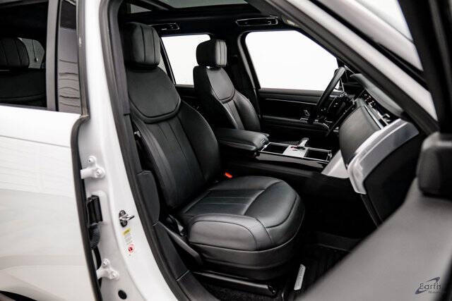 2024 Land Rover Range Rover P400 SE