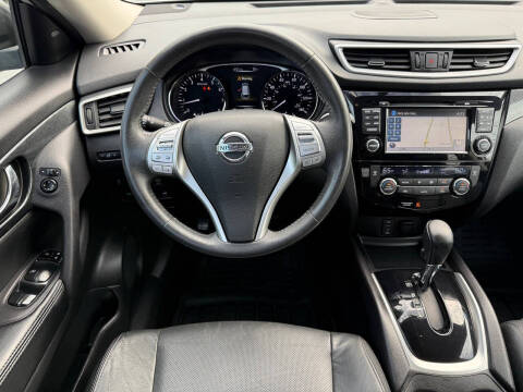 2015 Nissan Rogue SL