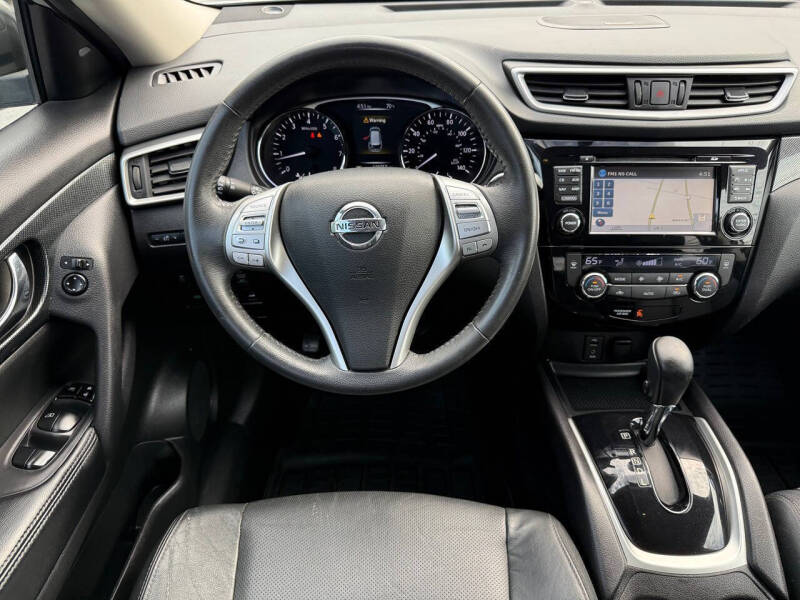 2015 Nissan Rogue SL