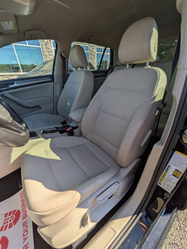 2015 Volkswagen Golf