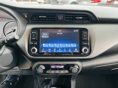 2021 Nissan Kicks SV