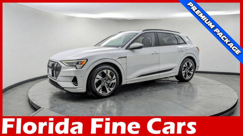 2021 Audi e-tron quattro Premium