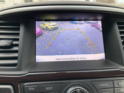 2014 Nissan Pathfinder SL