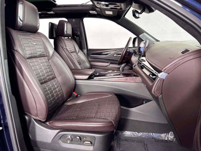 2021 Cadillac Escalade Sport Platinum