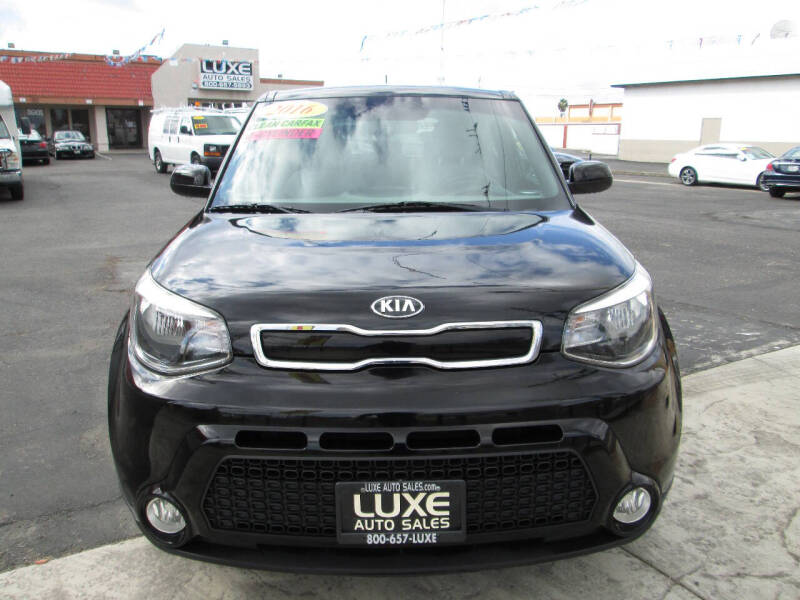 2016 Kia Soul +
