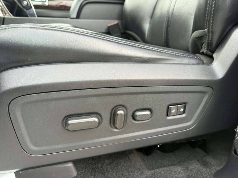 2017 Lincoln Navigator L Select