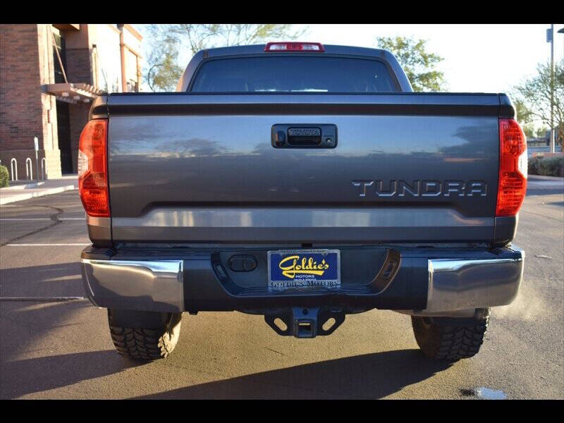 2016 Toyota Tundra SR5