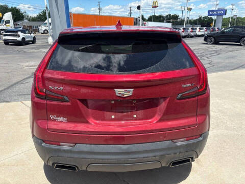2022 Cadillac XT4 Luxury
