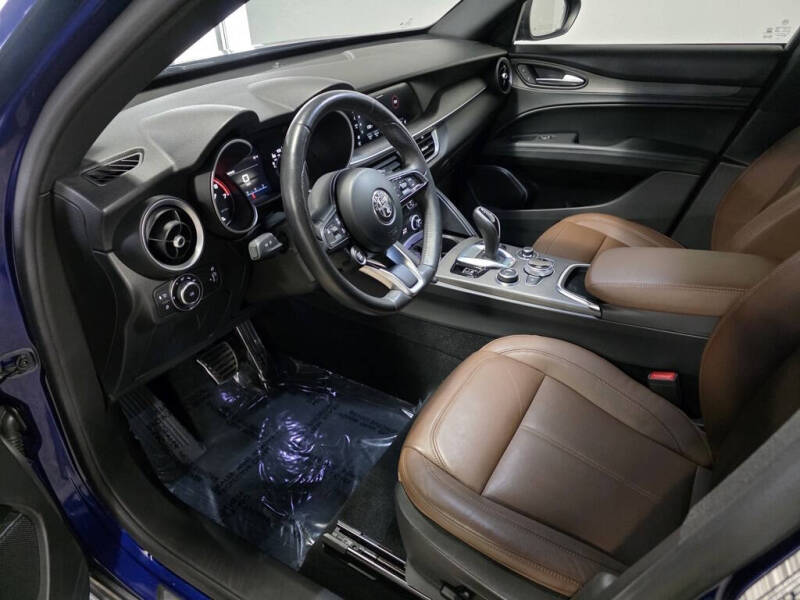 2022 Alfa Romeo Stelvio Ti