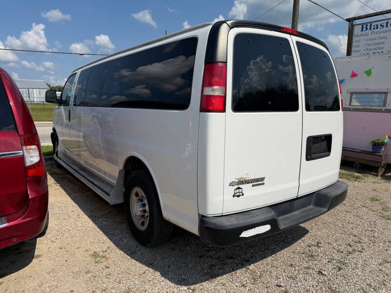 2016 Chevrolet Express LS 3500