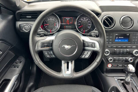 2015 Ford Mustang V6