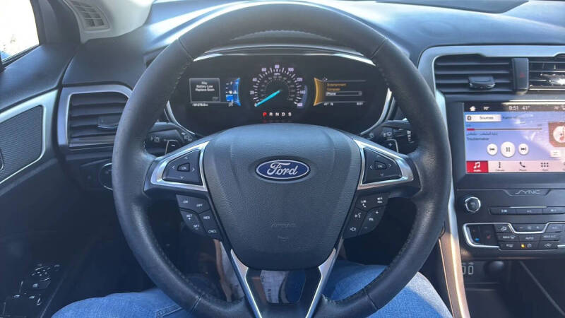 2019 Ford Fusion SEL