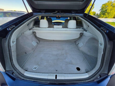 2012 Toyota Prius Two