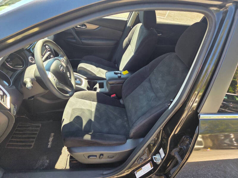 2014 Nissan Rogue SV