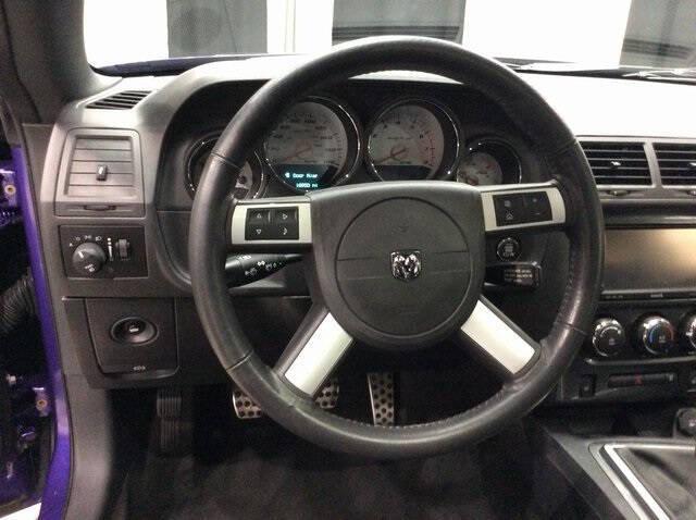 2010 Dodge Challenger SRT8