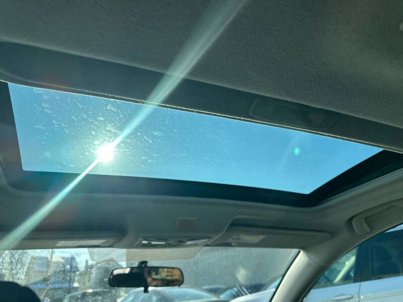 2011 Mazda MAZDA3 i Touring