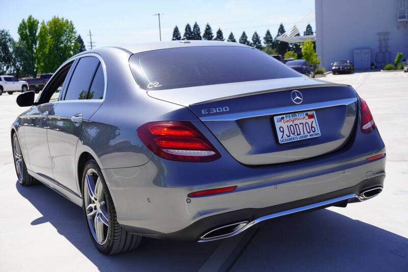 2017 Mercedes-Benz E-Class E 300