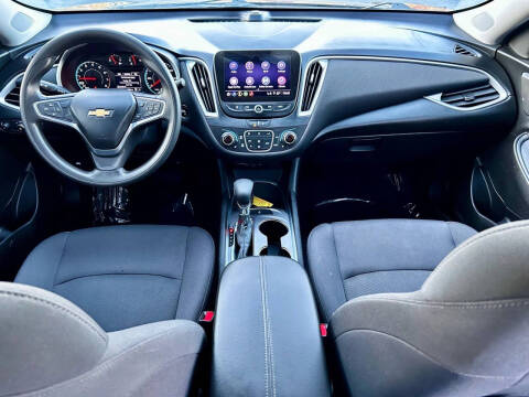 2022 Chevrolet Malibu LT