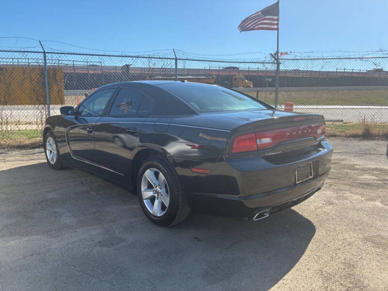 2012 Dodge Charger SE