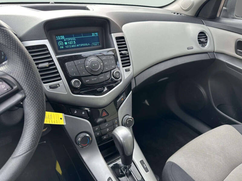 2012 Chevrolet Cruze LS