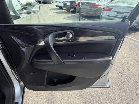 2017 Buick Enclave Leather
