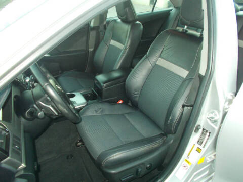 2013 Toyota Camry SE