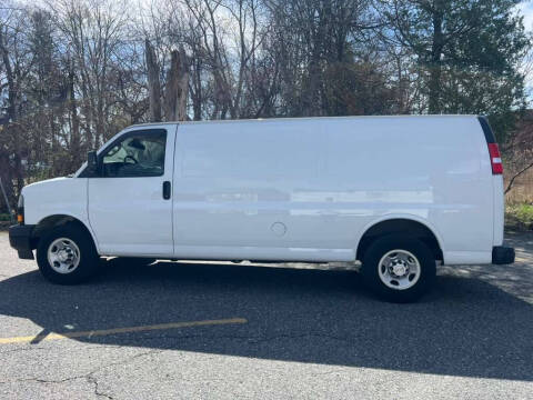 2020 Chevrolet Express 2500