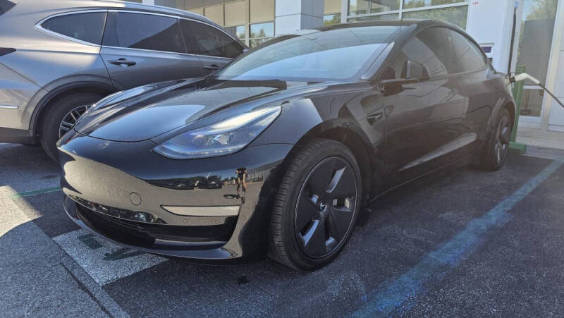 2022 Tesla Model 3 Long Range Dual Motor All-Wheel Drive's photo