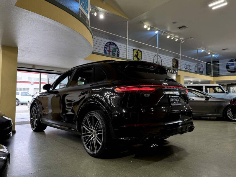 2020 Porsche Cayenne E-Hybrid