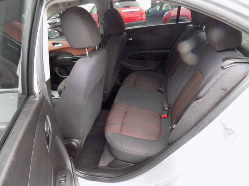 2014 Chevrolet Sonic LT Auto