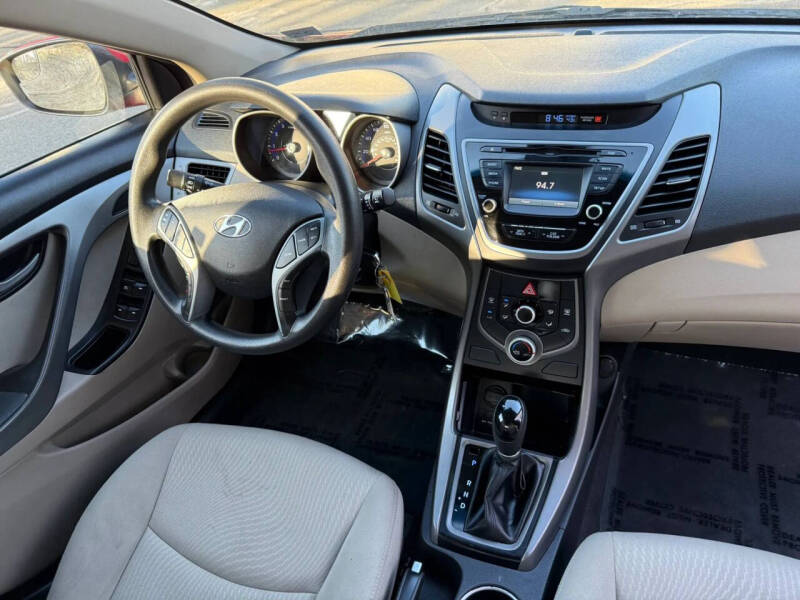 2016 Hyundai Elantra