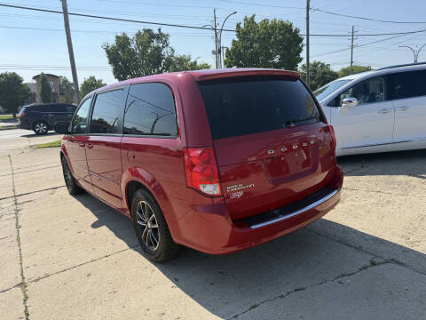 2016 Dodge Grand Caravan R/T