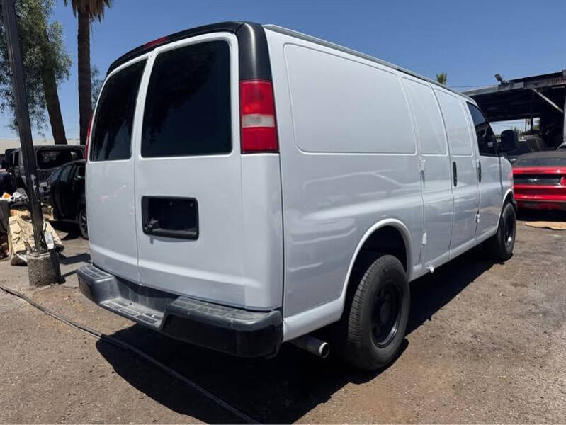 2018 Chevrolet Express 2500