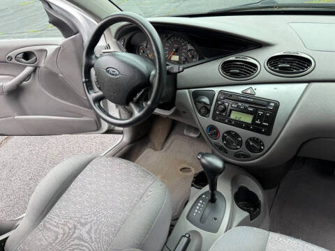 2004 Ford Focus ZX5