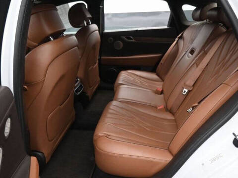 2023 Genesis Electrified G80