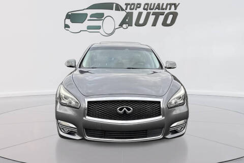 2015 Infiniti Q70 3.7