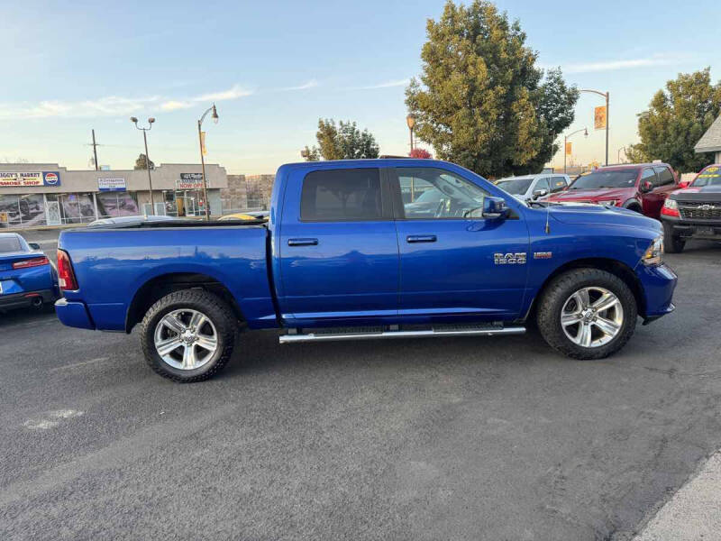 2017 RAM 1500 Sport