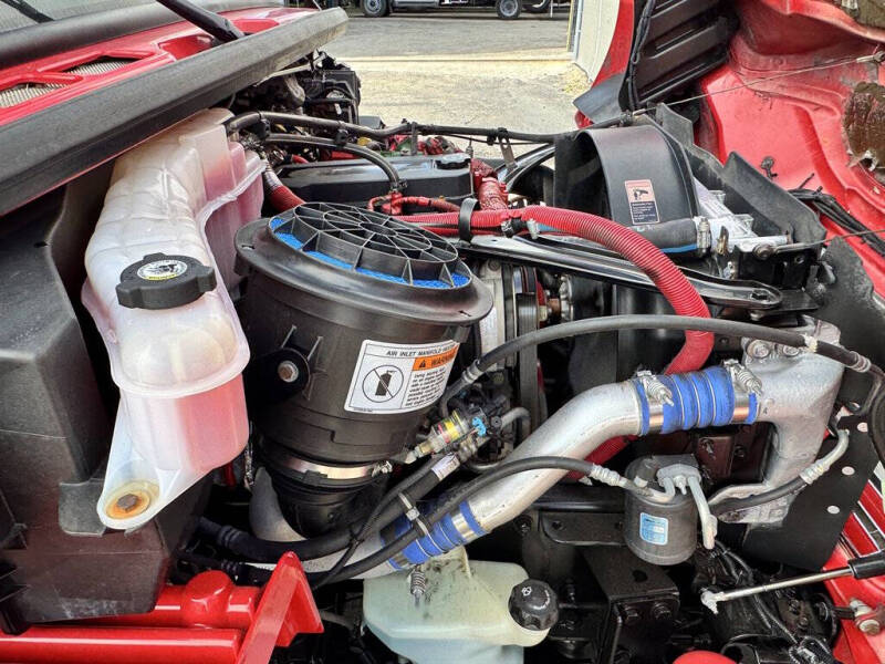 2016 Freightliner M2 106