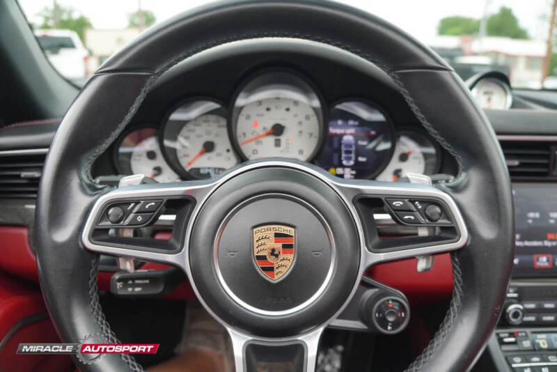 2018 Porsche 911