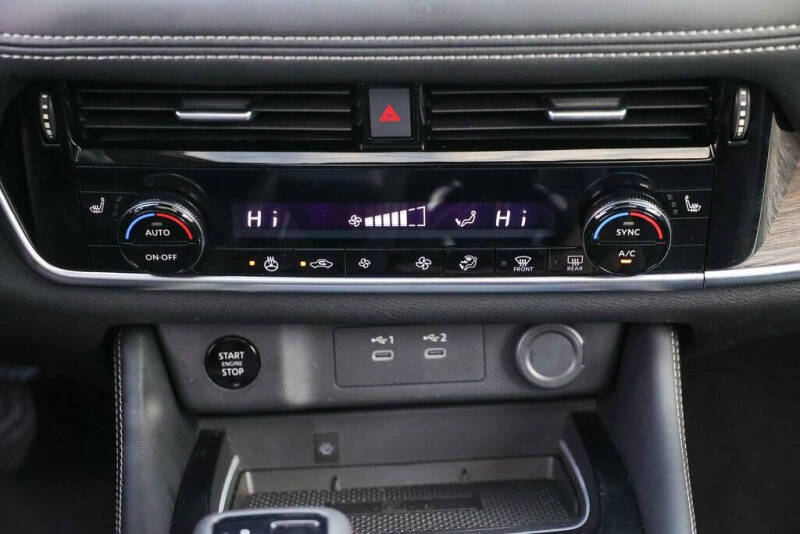 2024 Nissan Rogue Platinum