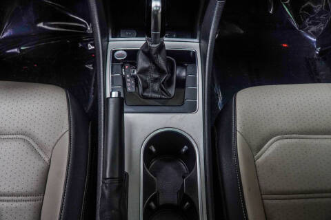 2020 Volkswagen Passat R-Line