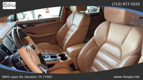 2015 Porsche Macan Turbo