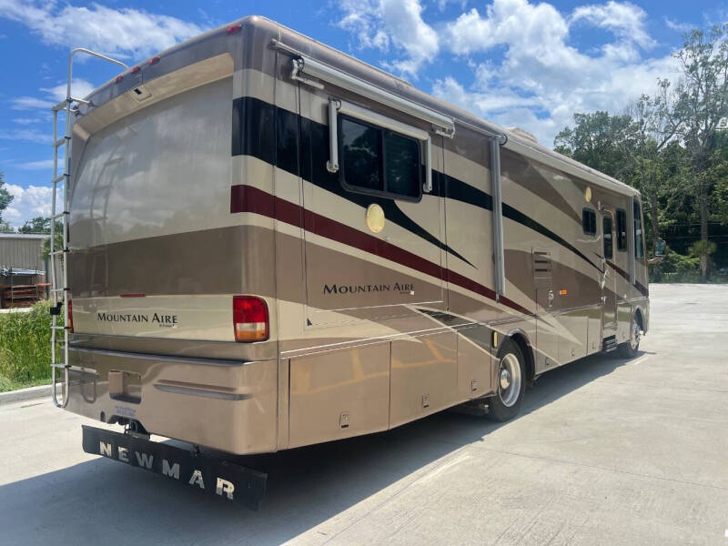 2002 Workhorse W22