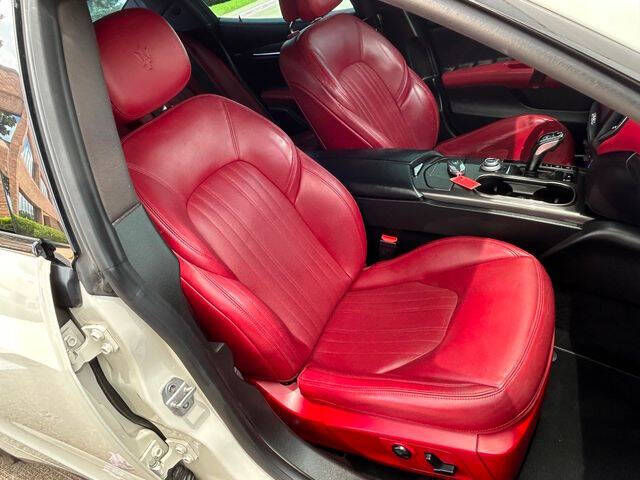 2019 Maserati Ghibli