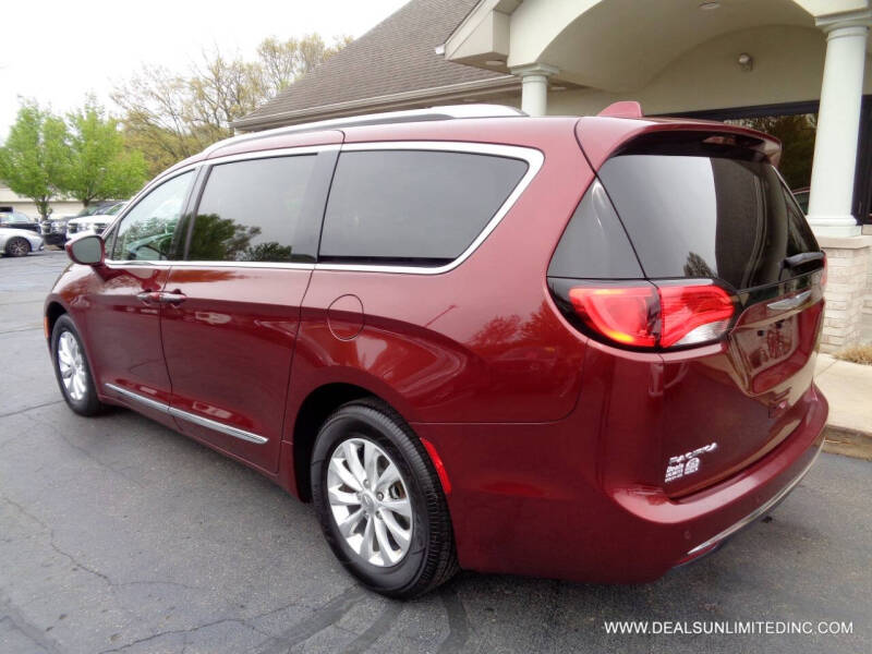 2018 Chrysler Pacifica Touring L