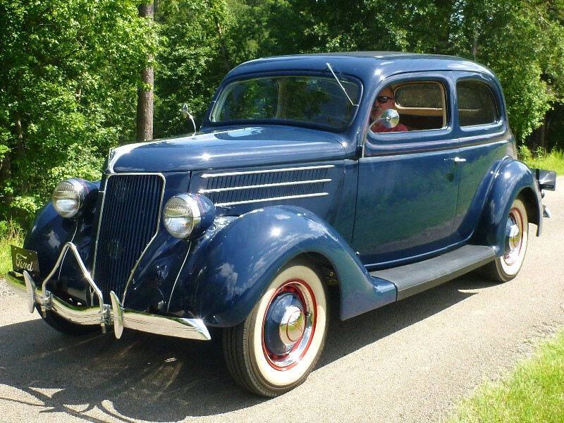 1936 Ford Model 68